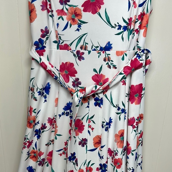 Calvin Klein Red and Pink Sleeveless Maxi Dress - Picture 4 of 15